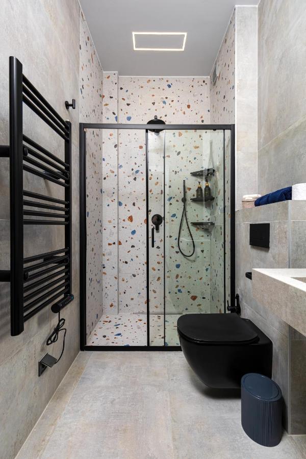 Industrial-Style 2Bd Loft With Parking Spot By Flat Mаnager Apartment พลอฟดิฟ ภายนอก รูปภาพ