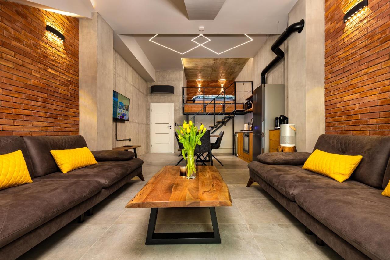 Industrial-Style 2Bd Loft With Parking Spot By Flat Mаnager Apartment พลอฟดิฟ ภายนอก รูปภาพ