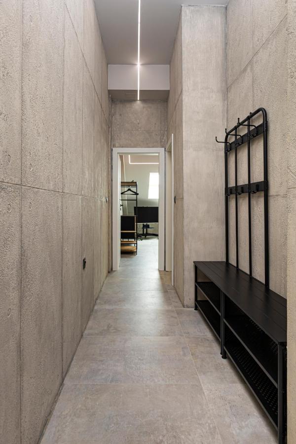Industrial-Style 2Bd Loft With Parking Spot By Flat Mаnager Apartment พลอฟดิฟ ภายนอก รูปภาพ